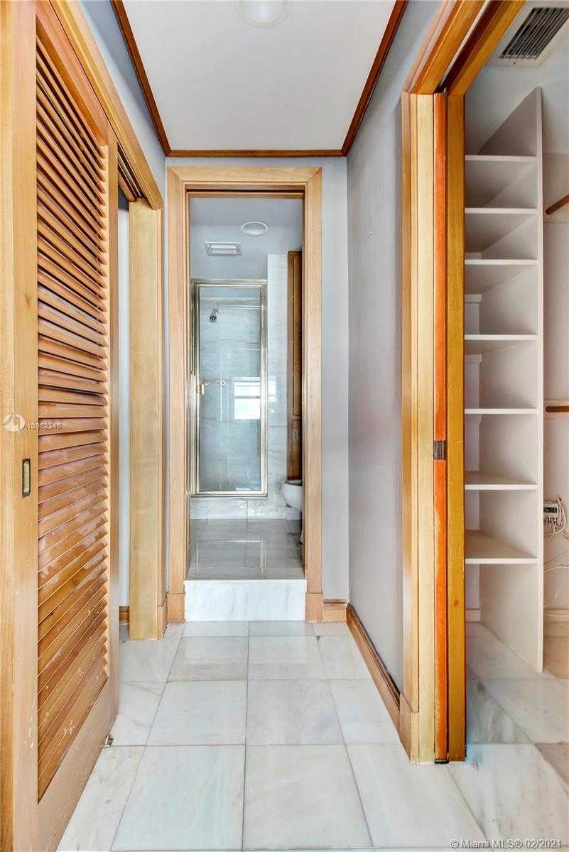 Small Image of 333 SUNSET DR #802, Fort Lauderdale Number 21