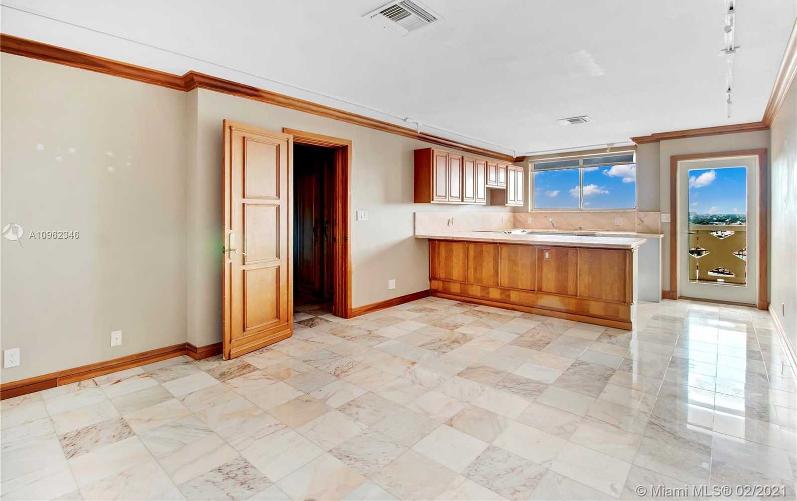 Small Image of 333 SUNSET DR #802, Fort Lauderdale Number 25