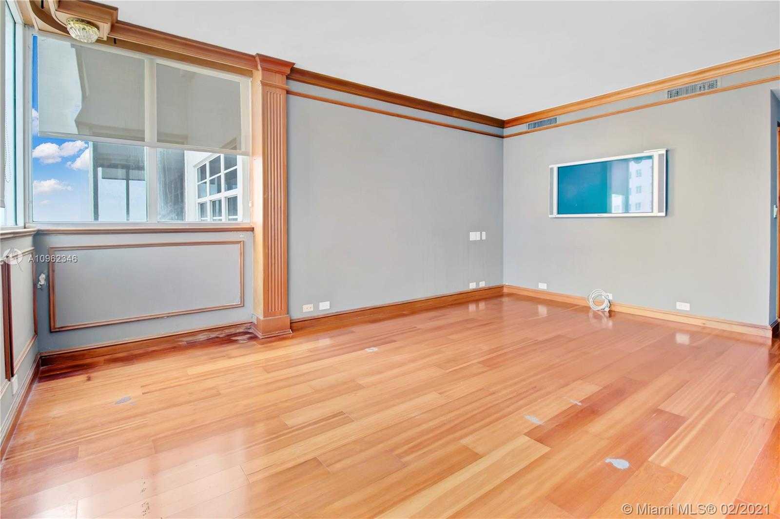 Small Image of 333 SUNSET DR #802, Fort Lauderdale Number 33
