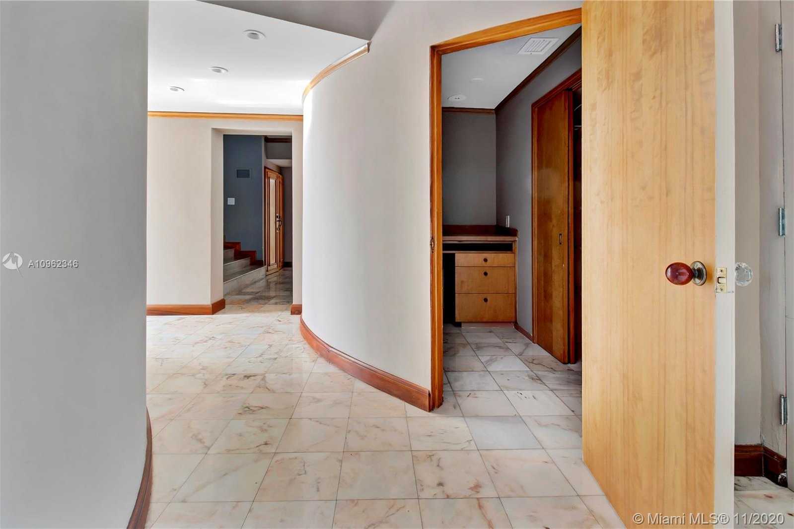 Small Image of 333 SUNSET DR #802, Fort Lauderdale Number 40