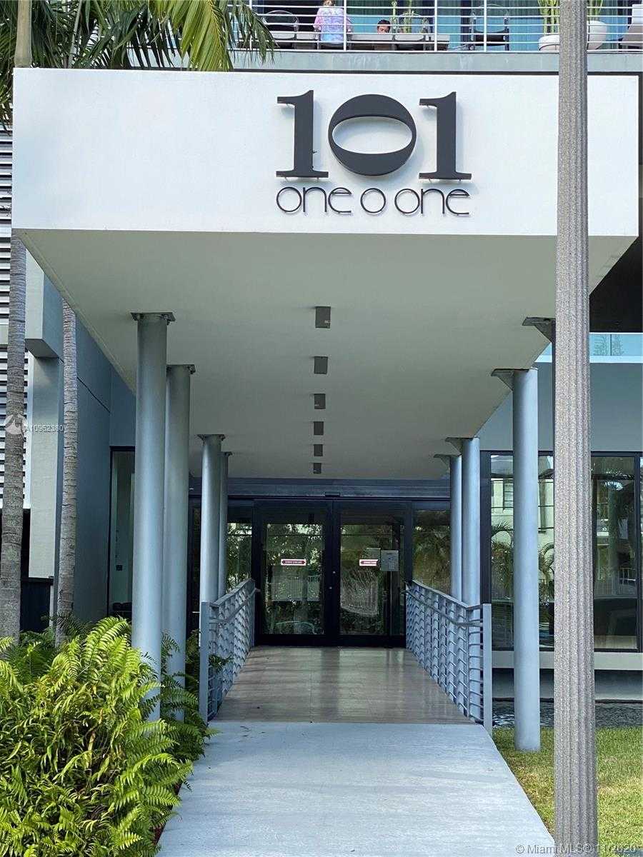 Small Image of 101 SUNRISE DR #A-403, Key Biscayne Number 2