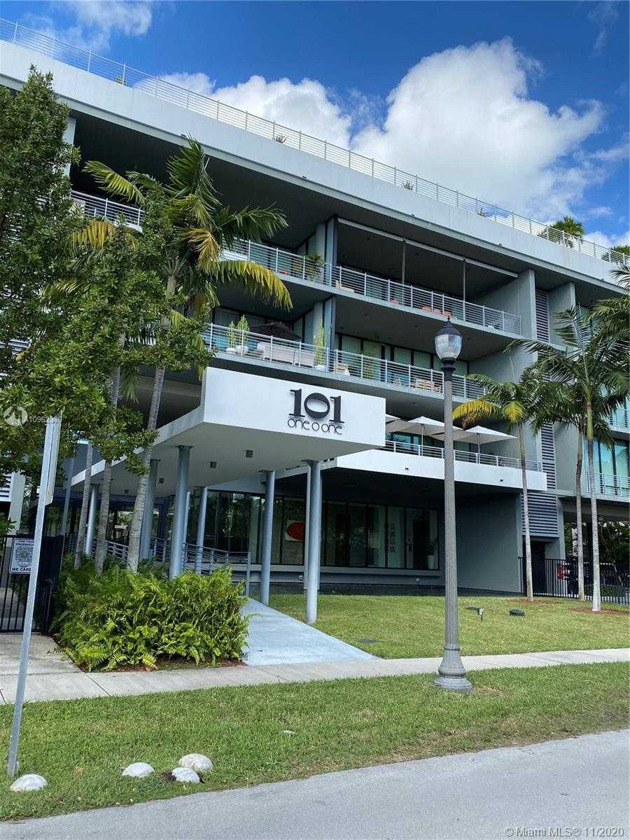 Small Image of 101 SUNRISE DR #A-403, Key Biscayne Number 3