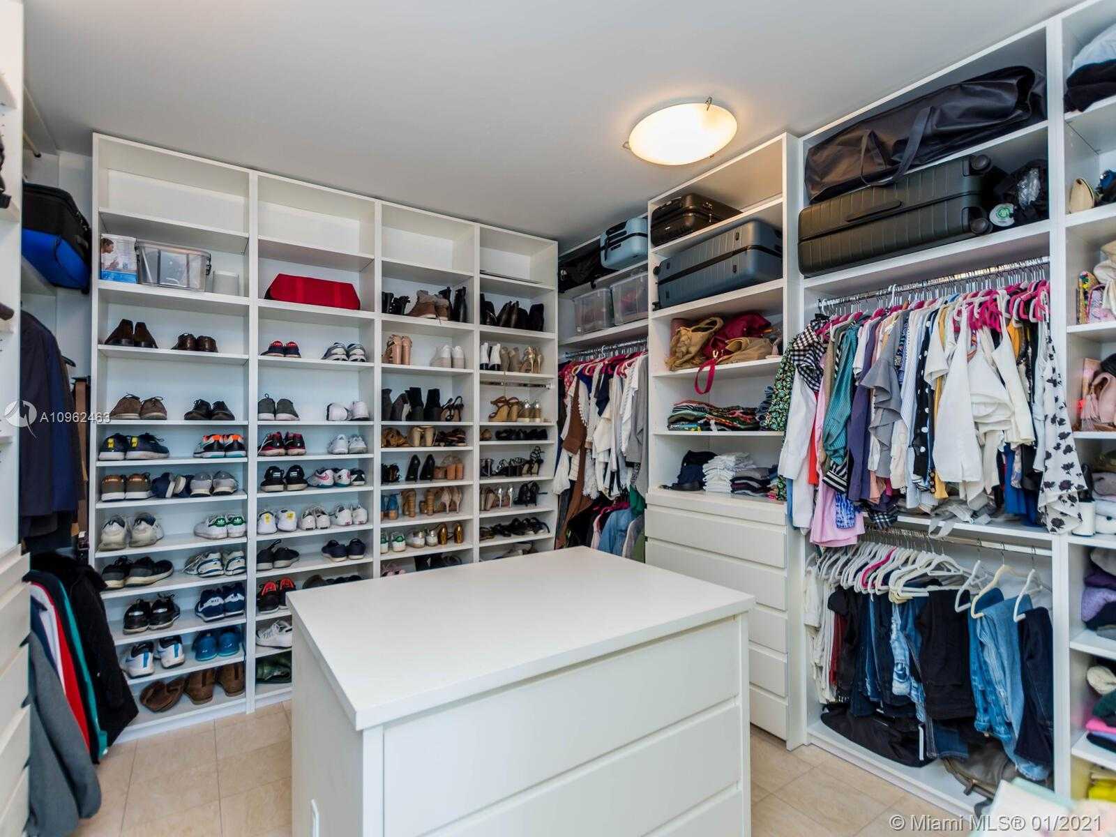 Small Image of 10205 COLLINS AVE #P1, Bal Harbour Number 38