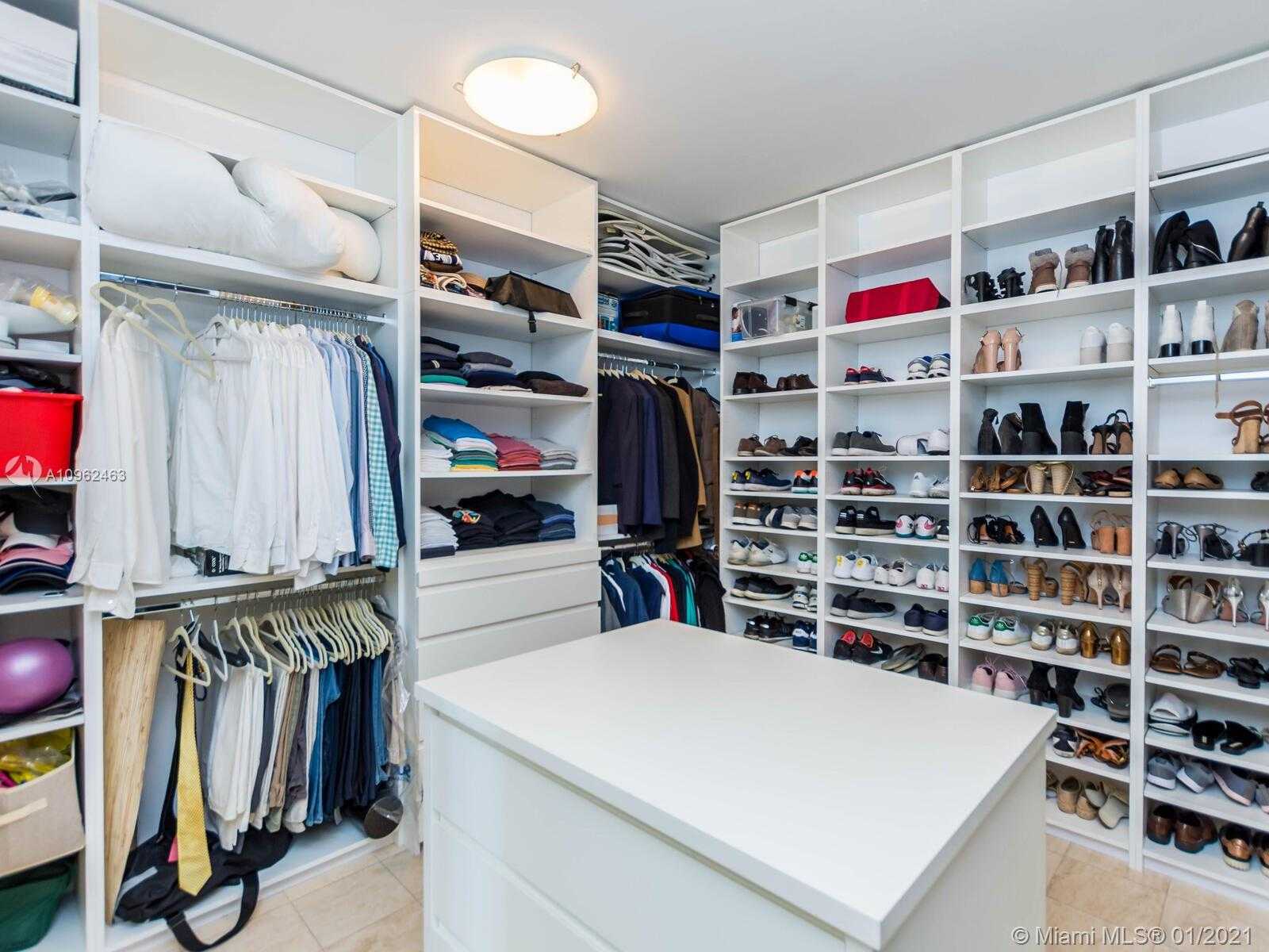 Small Image of 10205 COLLINS AVE #P1, Bal Harbour Number 39