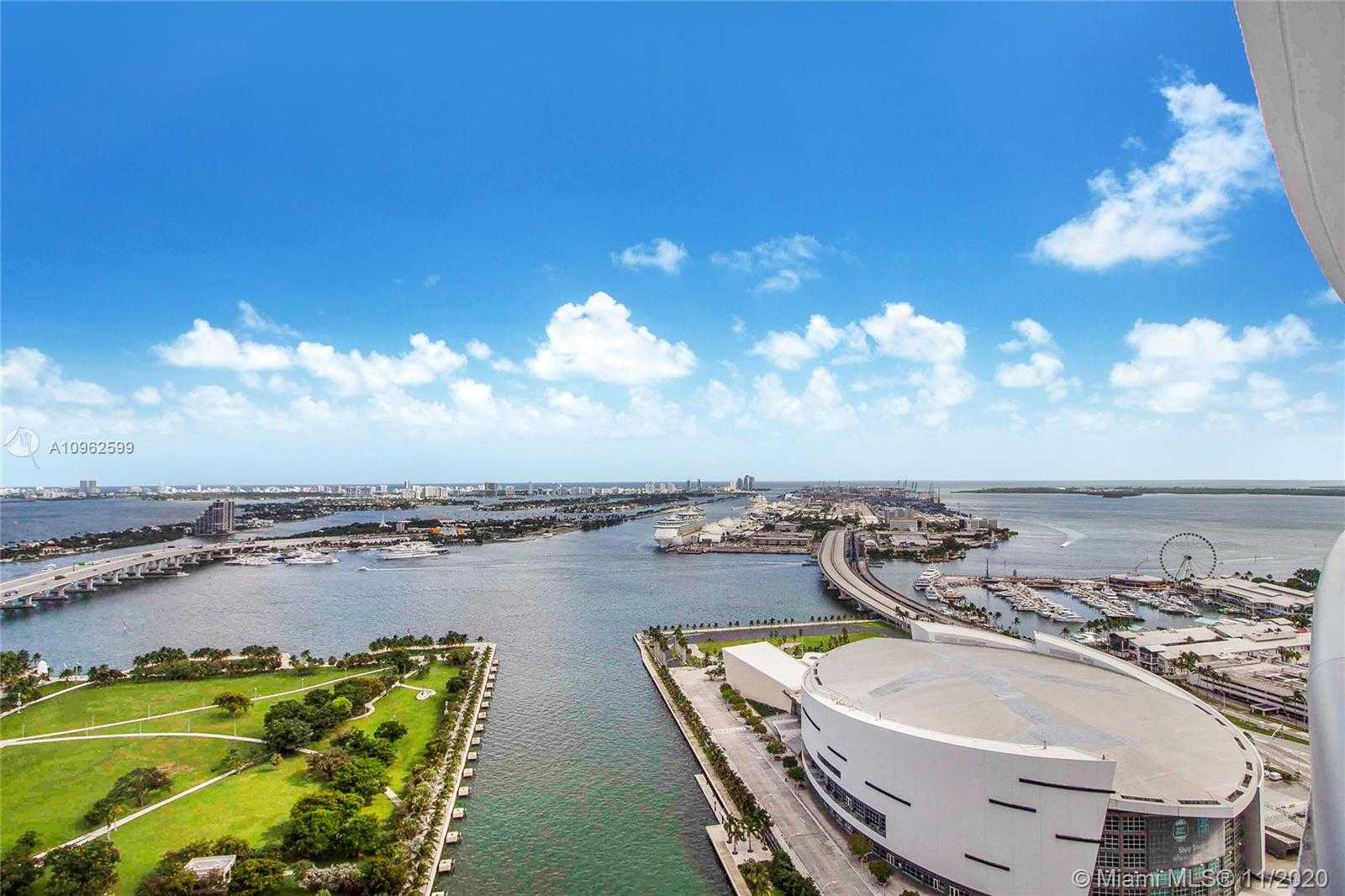 Small Image of 888 BISCAYNE BLVD #3810, Miami Number 11