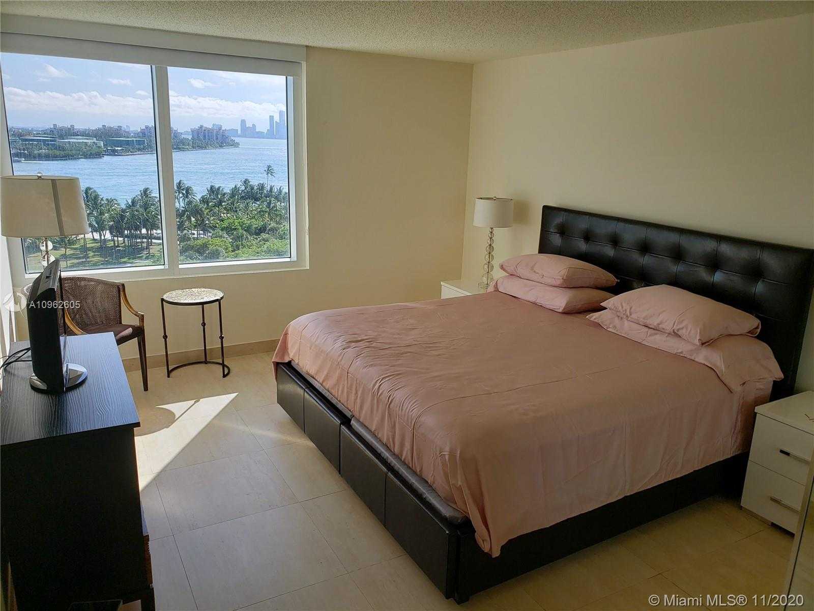 Small Image of 400 SOUTH POINTE DR #903, Miami Beach Number 11