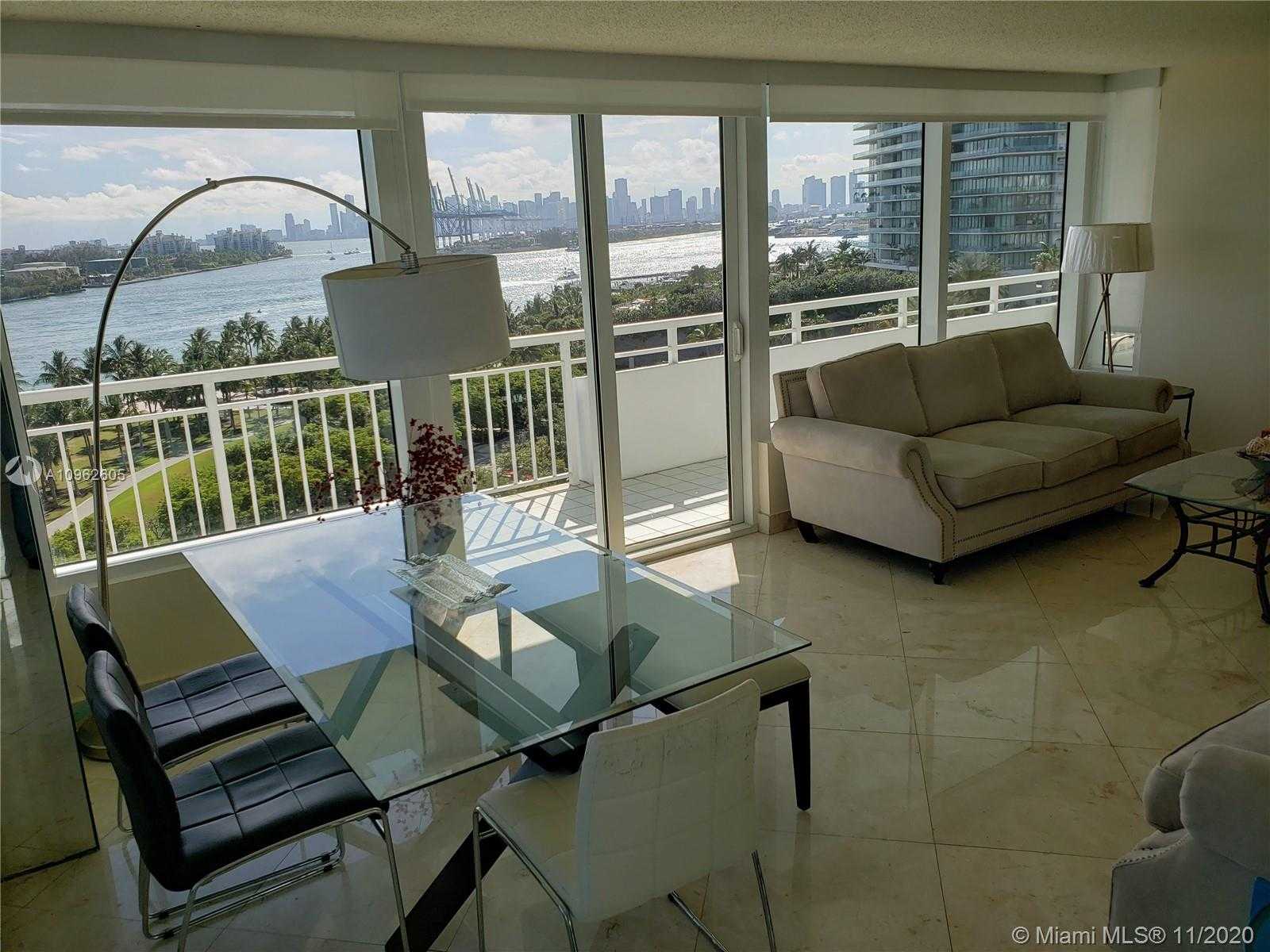 Small Image of 400 SOUTH POINTE DR #903, Miami Beach Number 2