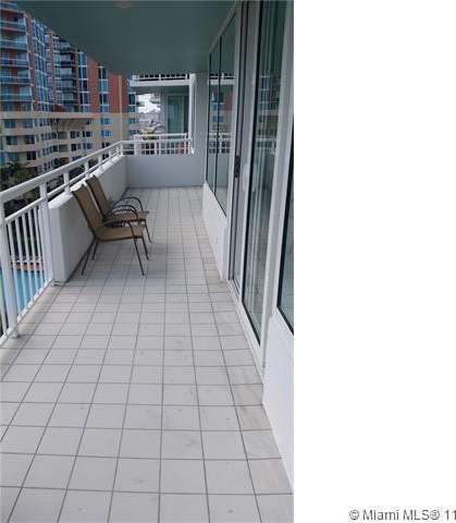 Small Image of 400 SOUTH POINTE DR #903, Miami Beach Number 48