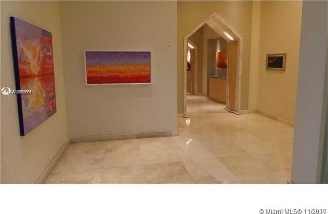 Small Image of 400 SOUTH POINTE DR #903, Miami Beach Number 59