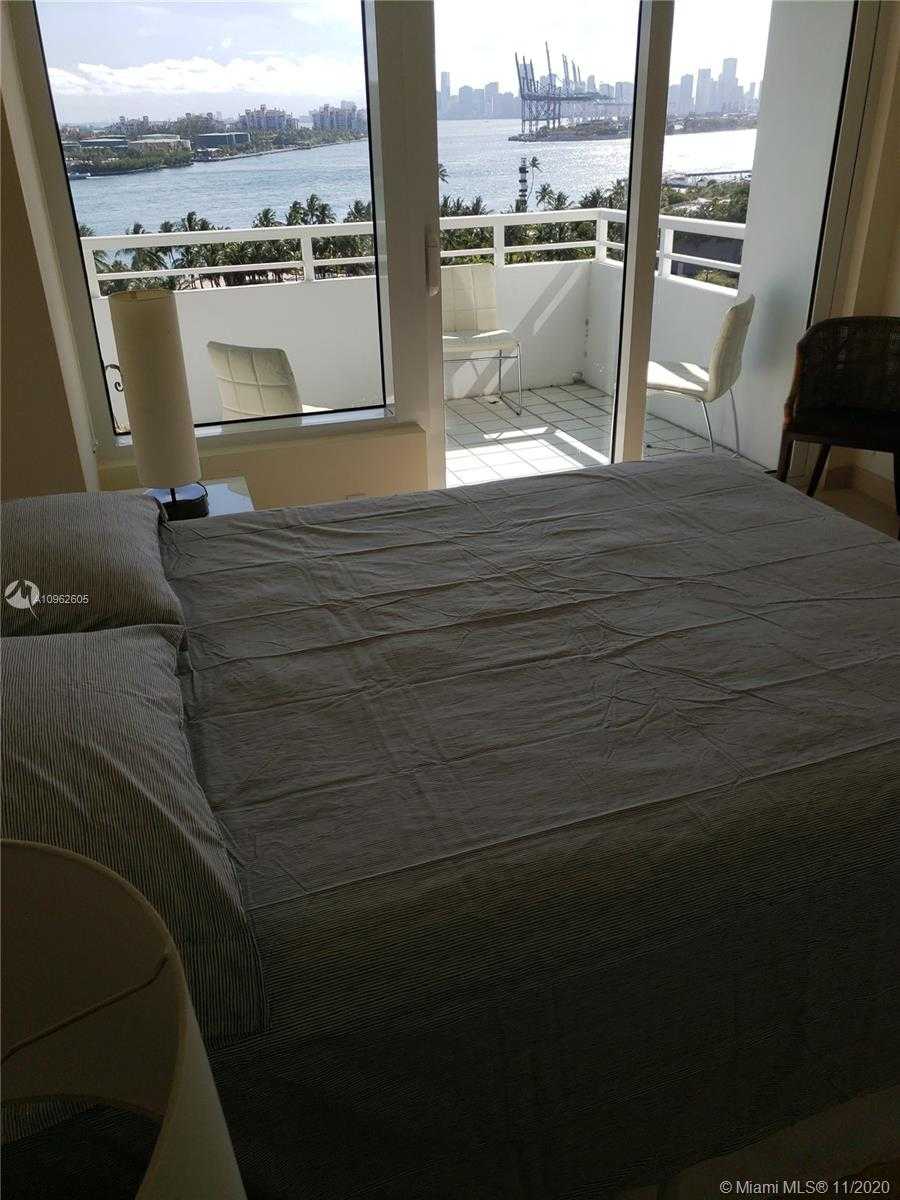Small Image of 400 SOUTH POINTE DR #903, Miami Beach Number 9