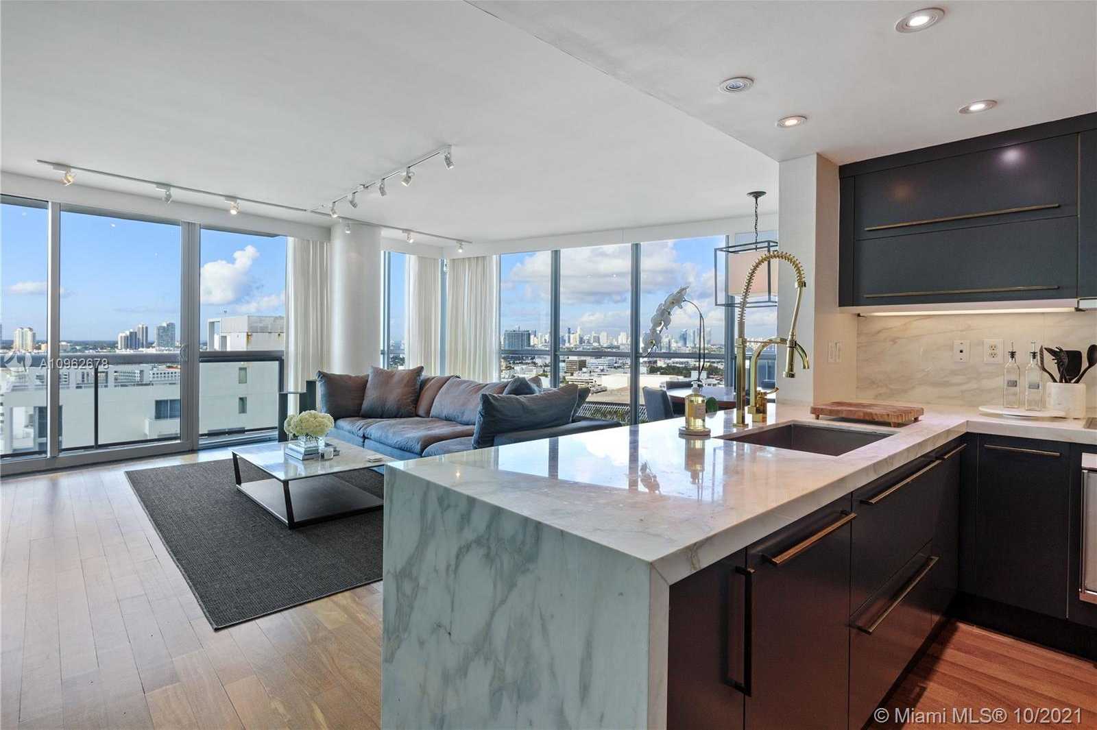 Small Image of 101 20TH ST #2706, Miami Beach Number 3