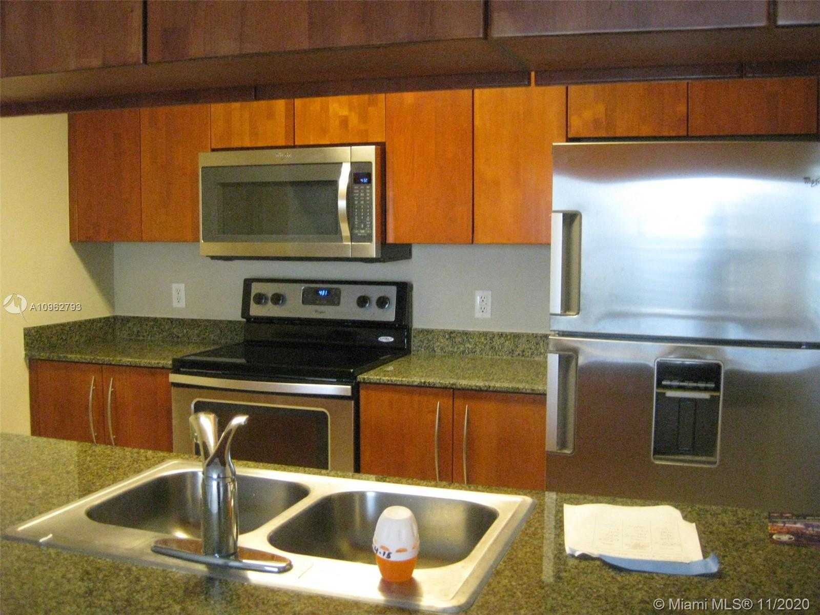 Small Image of 1200 BRICKELL BAY DR #2321, Miami Number 9