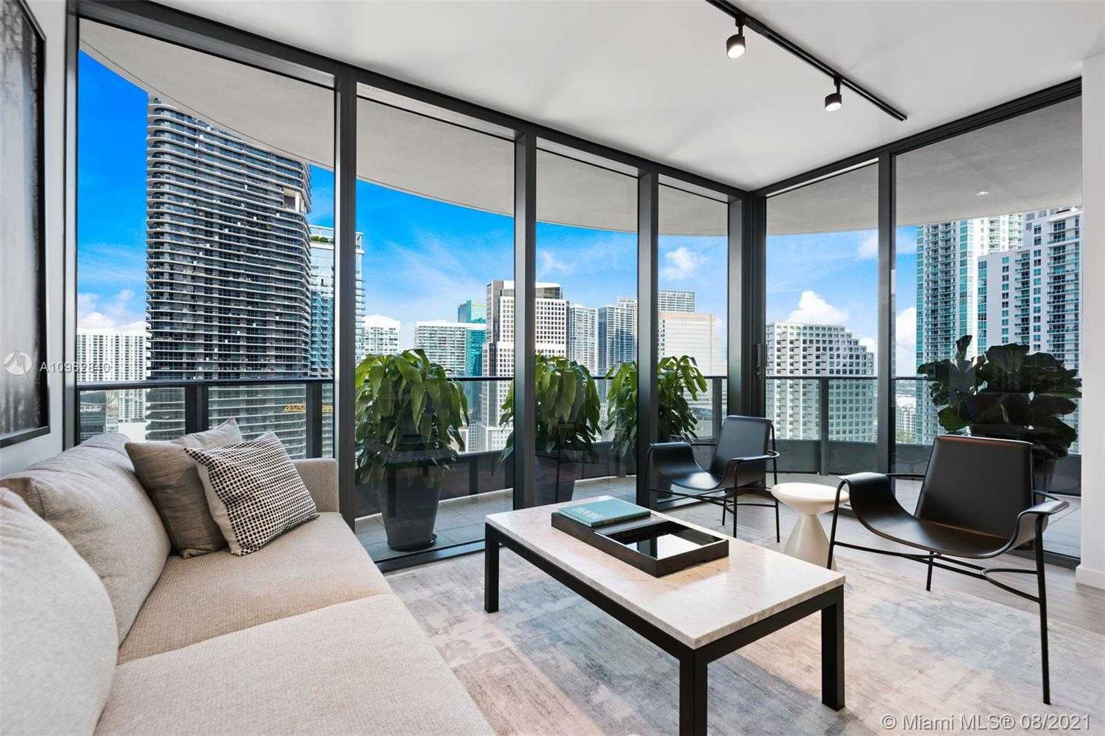 Small Image of 1000 BRICKELL PLZ #2815, Miami Number 18