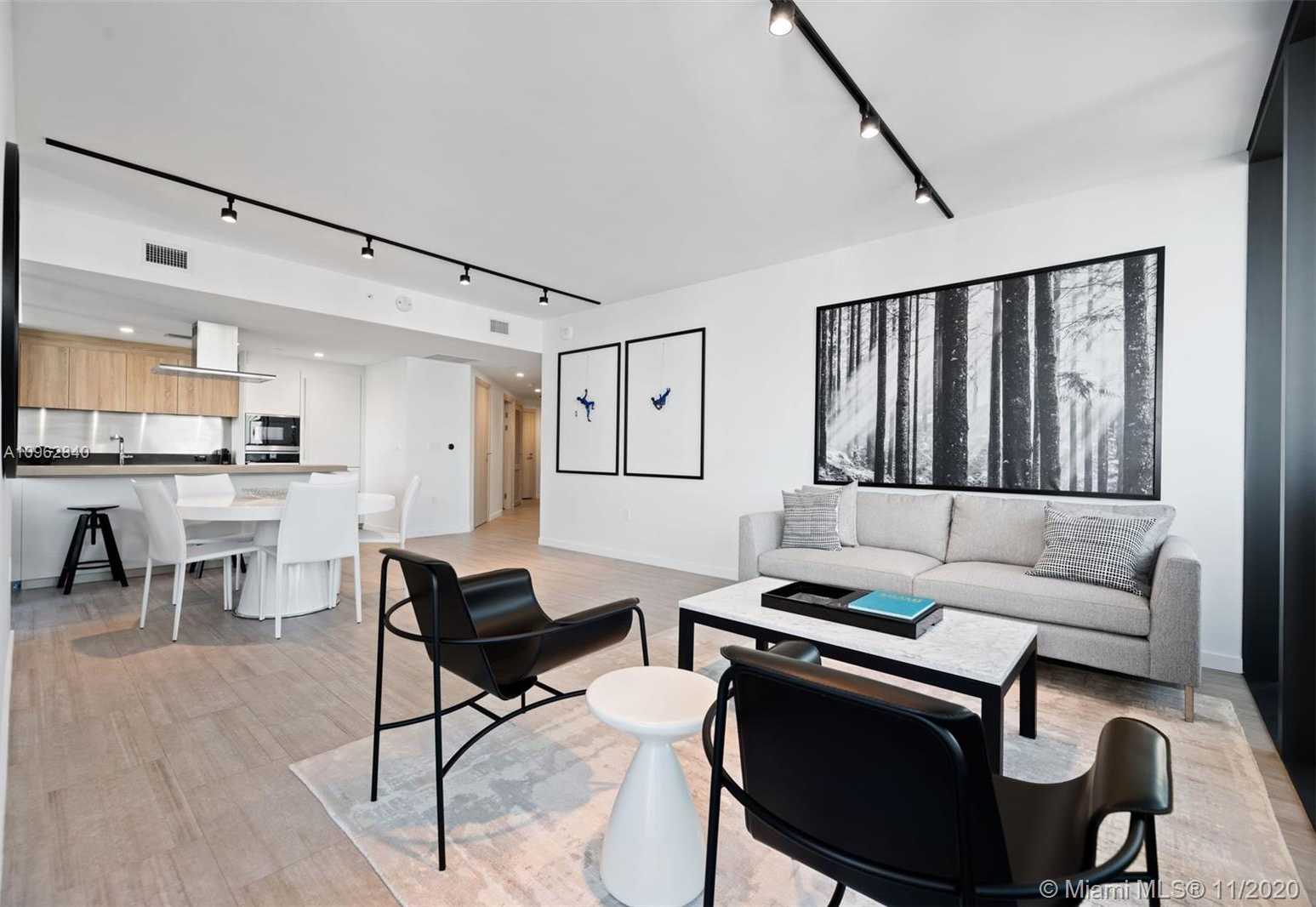 Small Image of 1000 BRICKELL PLZ #2815, Miami Number 20