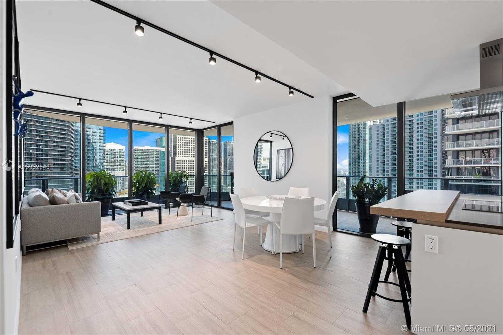 Small Image of 1000 BRICKELL PLZ #2815, Miami Number 23