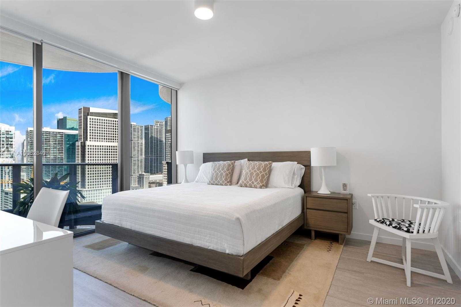 Small Image of 1000 BRICKELL PLZ #2815, Miami Number 26
