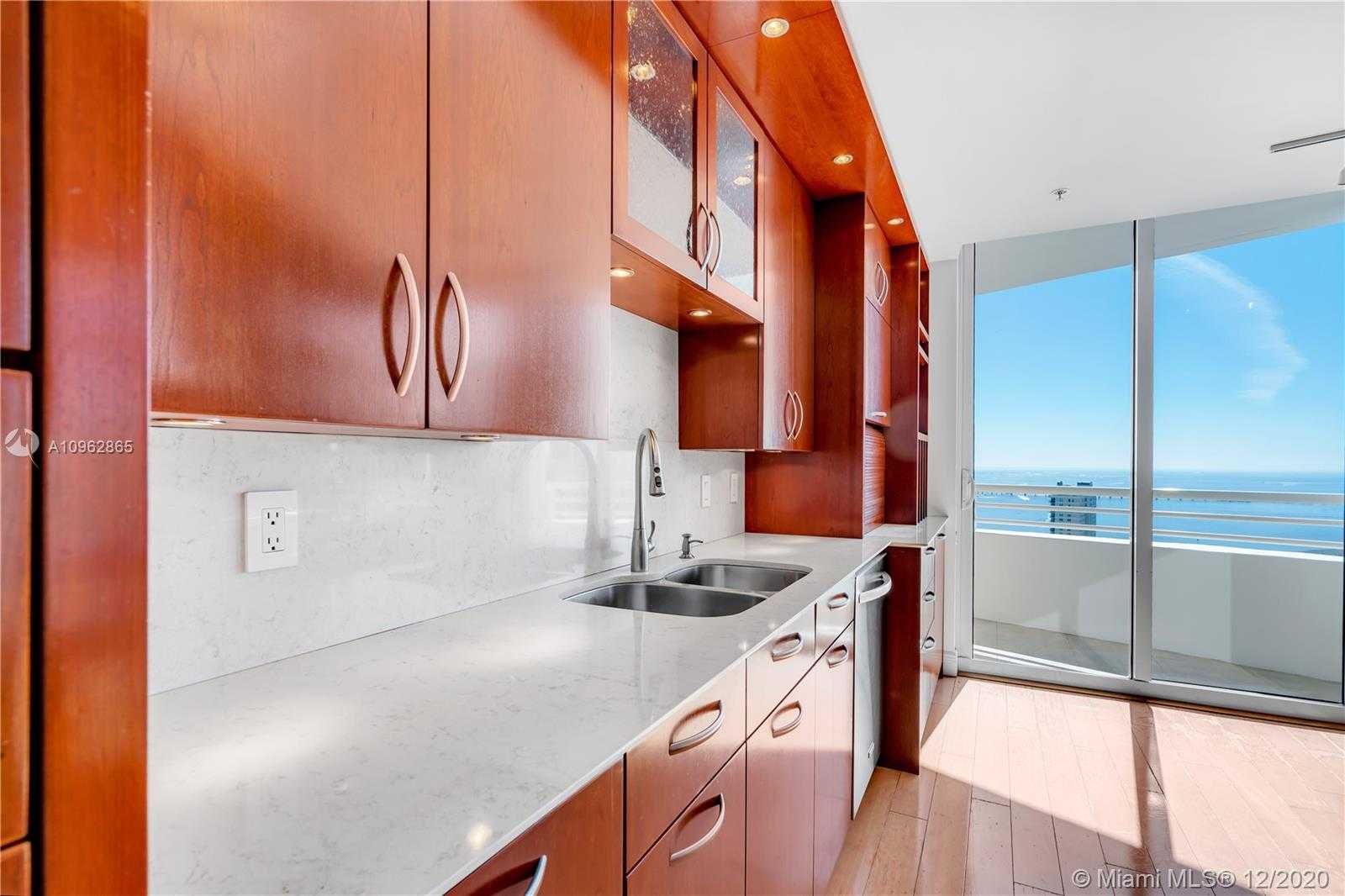 Small Image of 848 BRICKELL KEY DR #3705, Miami Number 17