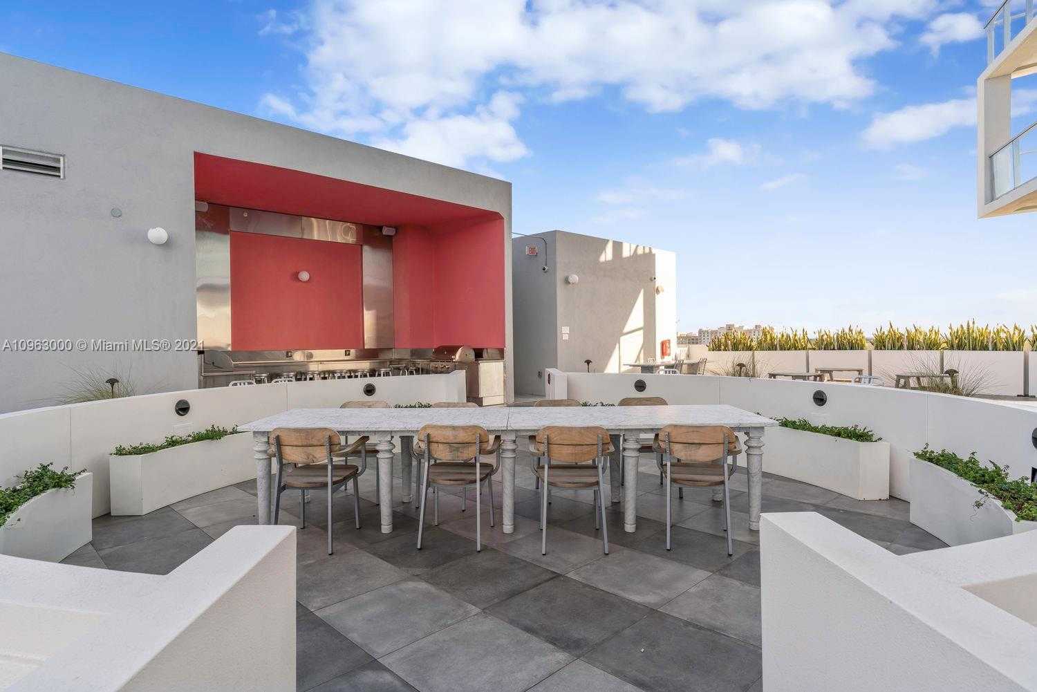 Small Image of 2000 METROPICA WAY #PH02, Sunrise Number 26