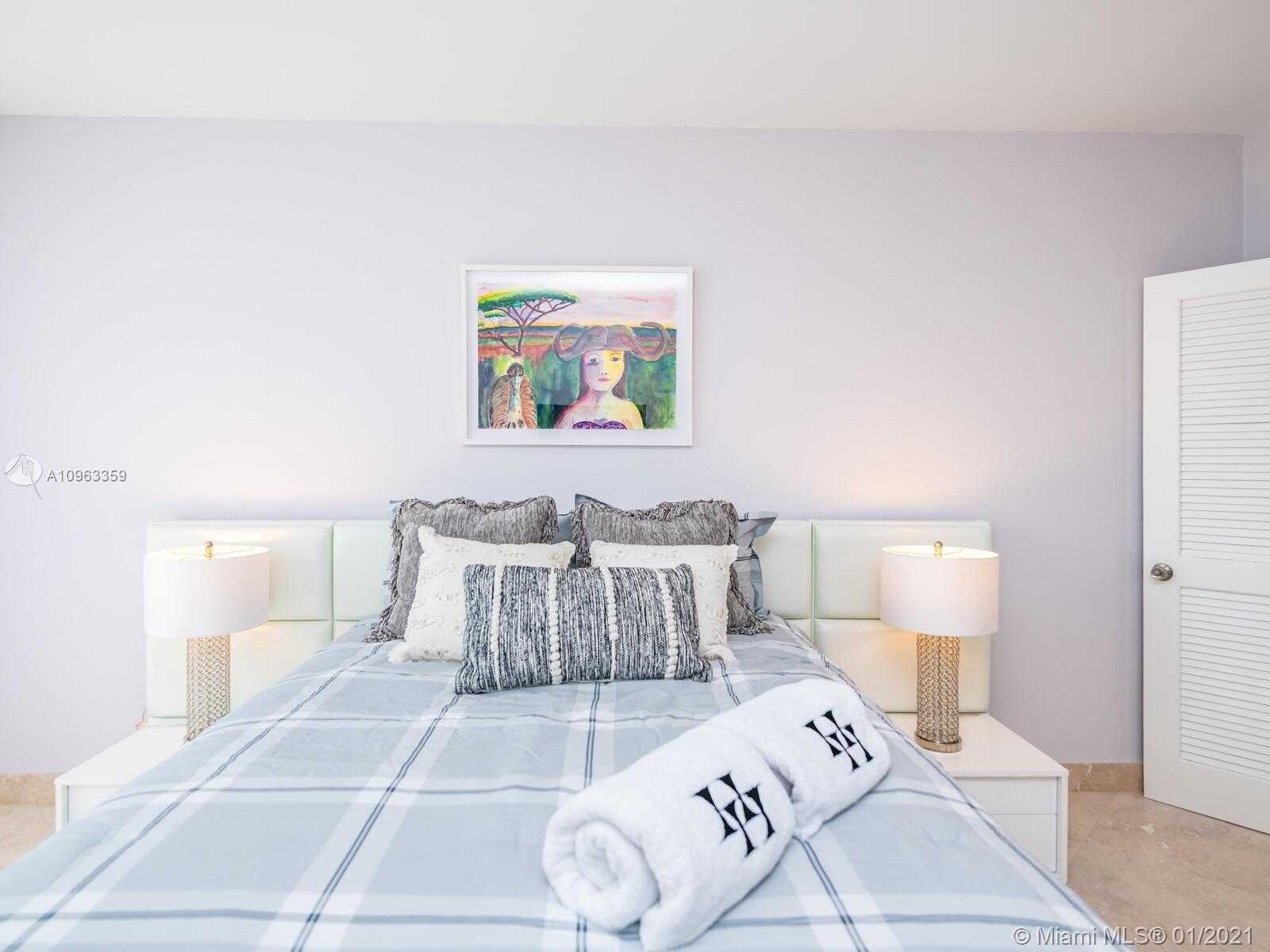 Small Image of 10275 COLLINS AVE #221, Bal Harbour Number 46