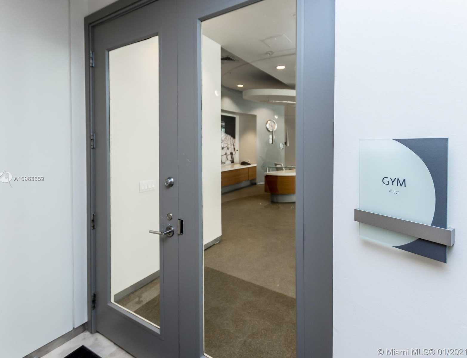 Small Image of 10275 COLLINS AVE #221, Bal Harbour Number 63