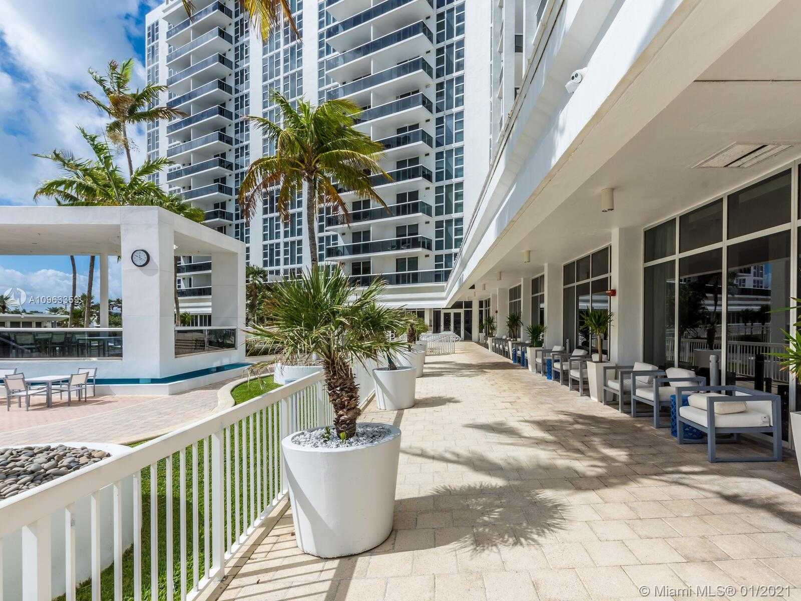 Small Image of 10275 COLLINS AVE #221, Bal Harbour Number 71