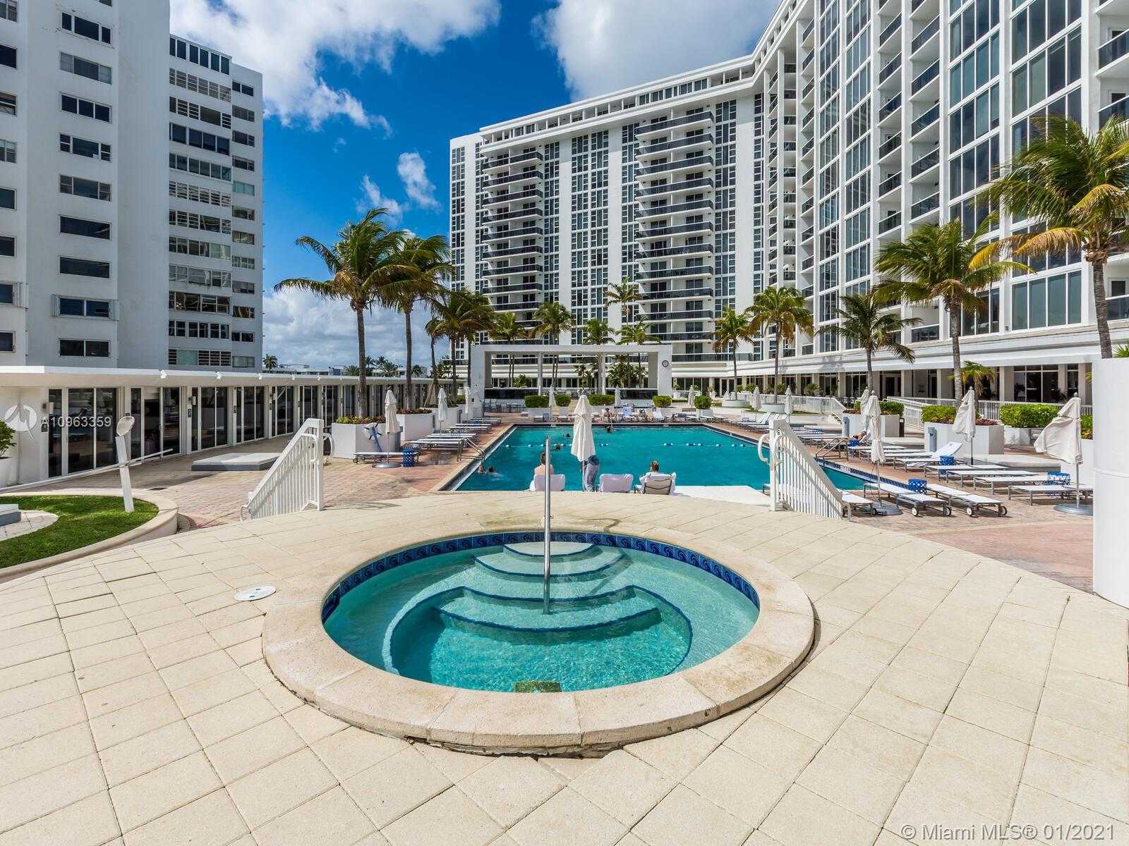 Small Image of 10275 COLLINS AVE #221, Bal Harbour Number 78