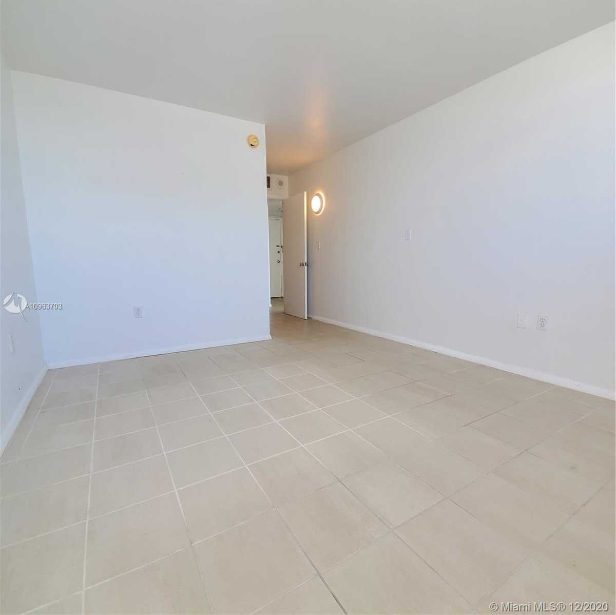 Small Image of 465 OCEAN DR #611, Miami Beach Number 14