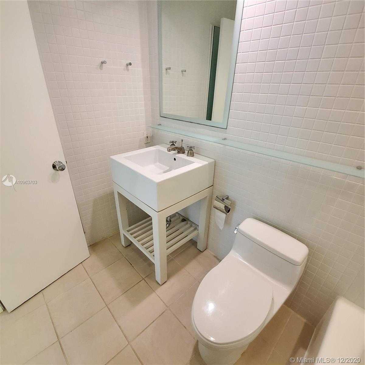 Small Image of 465 OCEAN DR #611, Miami Beach Number 17