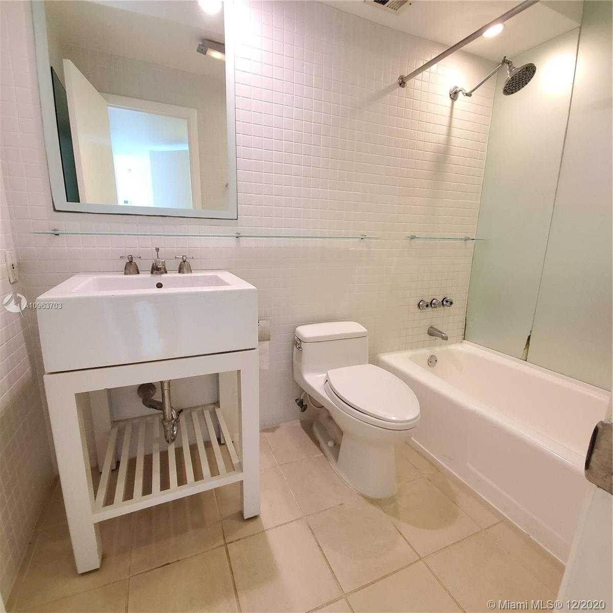 Small Image of 465 OCEAN DR #611, Miami Beach Number 5