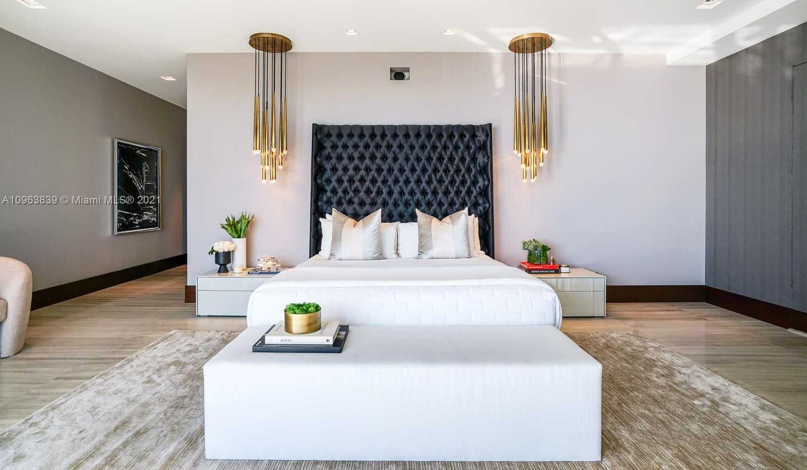 Small Image of 800 SOUTH POINTE DR #504, Miami Beach Number 16