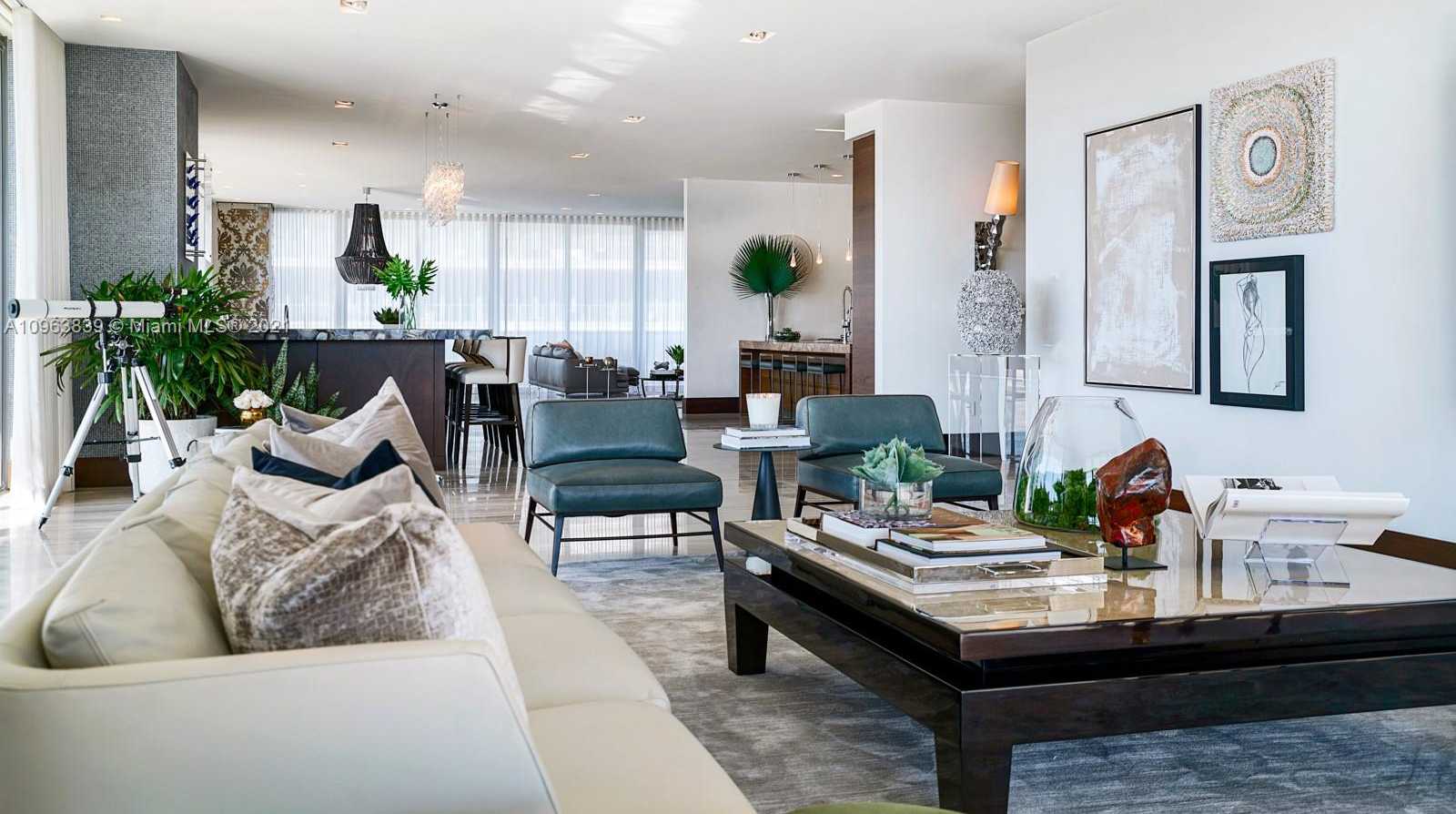 Small Image of 800 SOUTH POINTE DR #504, Miami Beach Number 2