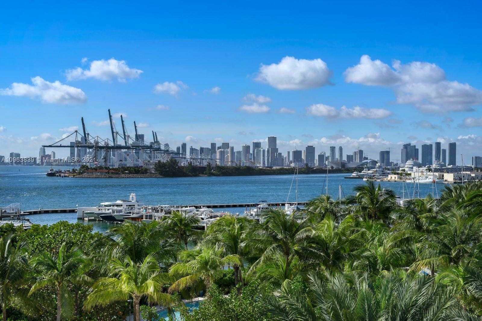 Small Image of 800 SOUTH POINTE DR #504, Miami Beach Number 33