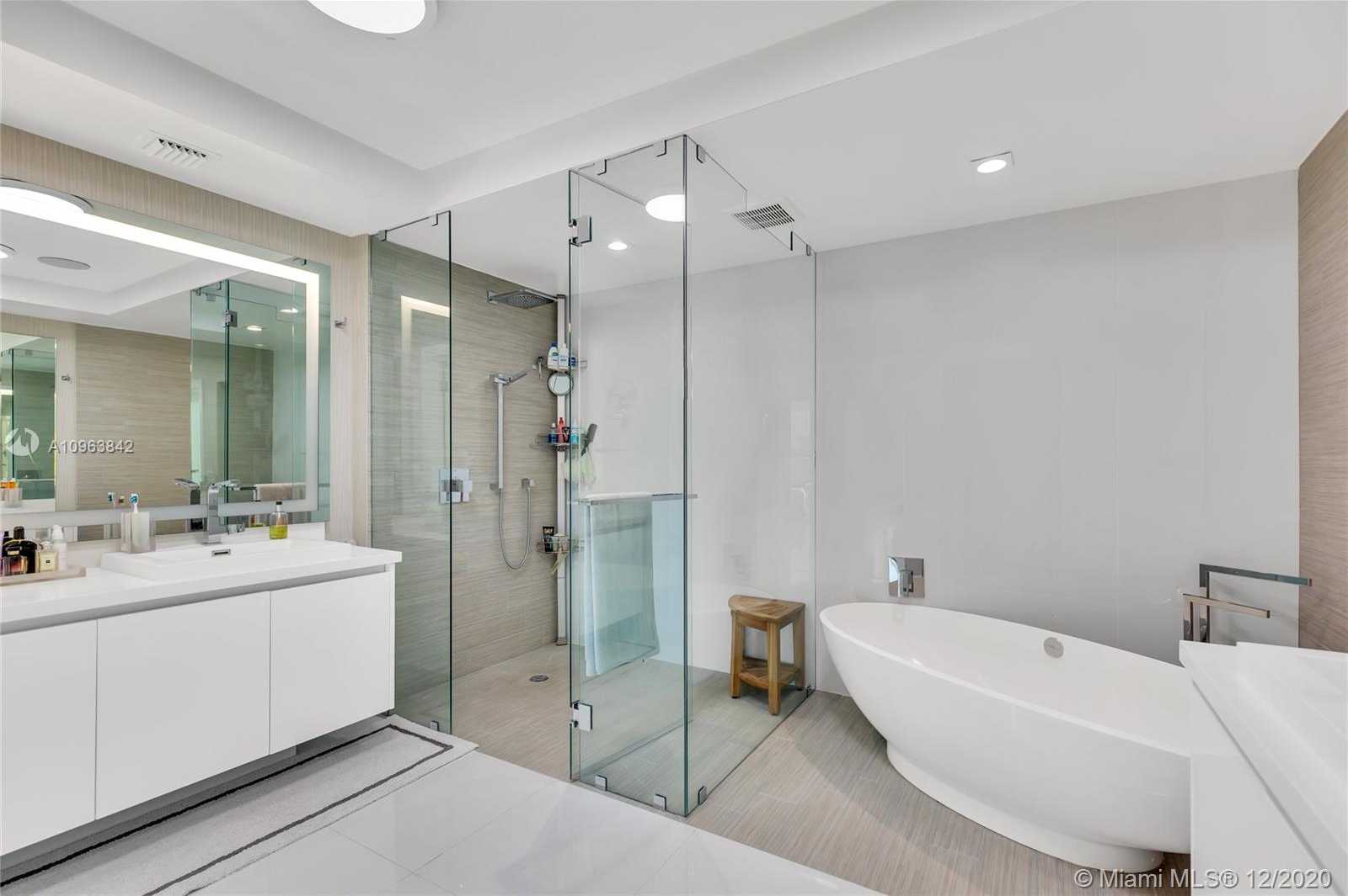 Small Image of 330 SUNNY ISLES BLVD #1002, Sunny Isles Beach Number 23