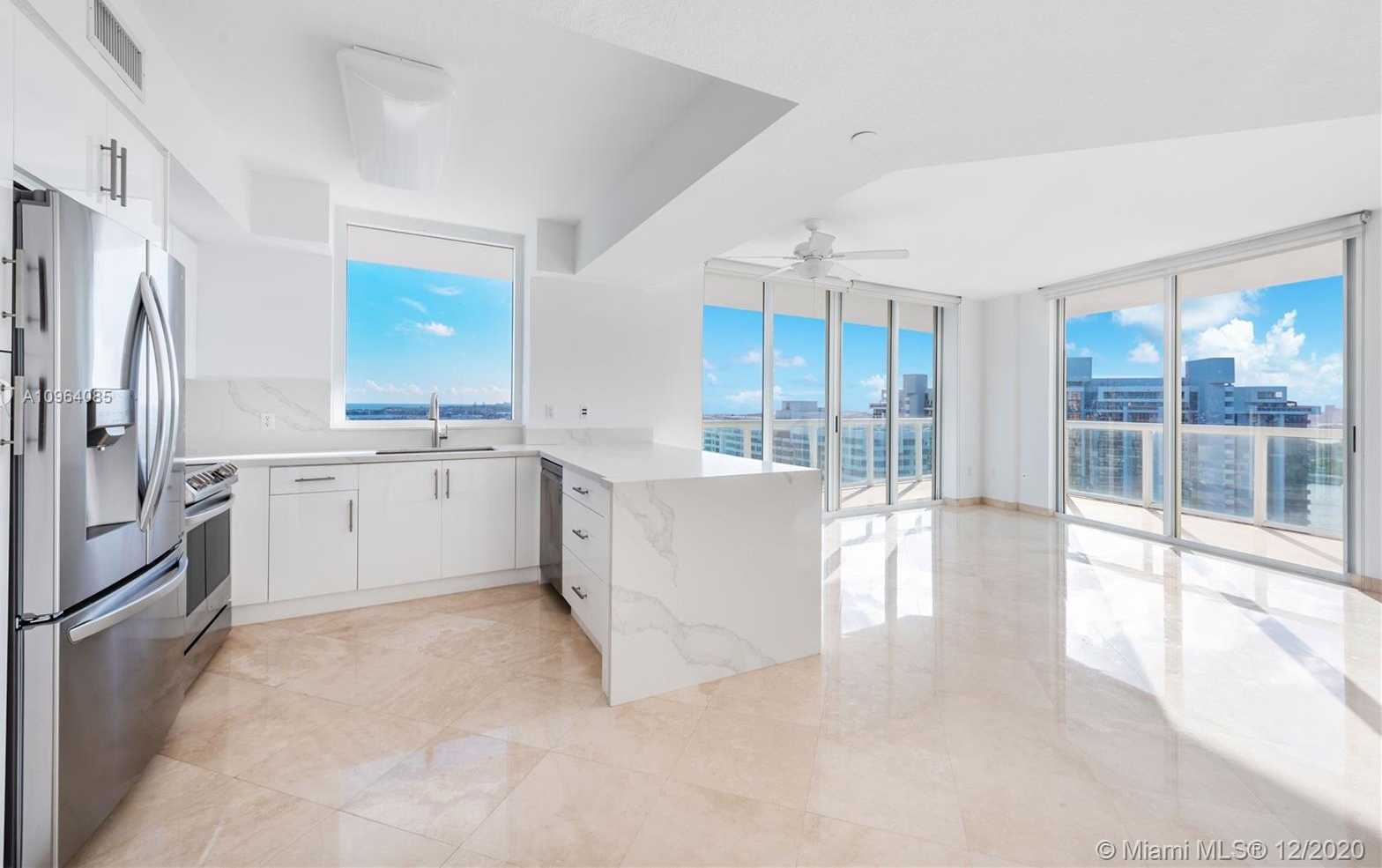 Small Image of 10 VENETIAN WAY #2406, Miami Beach Number 6