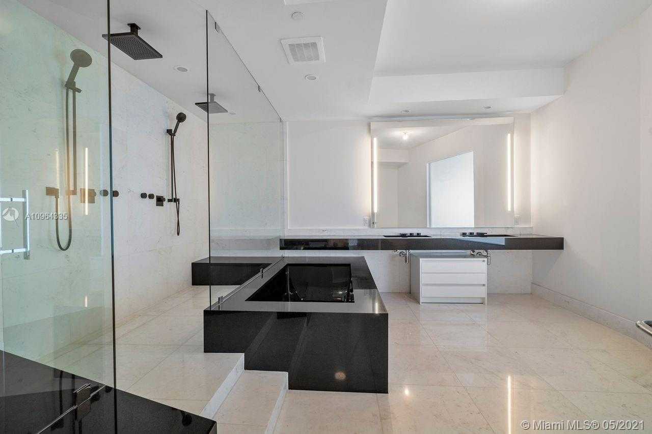 Small Image of 18555 COLLINS AVE #705, Sunny Isles Beach Number 12
