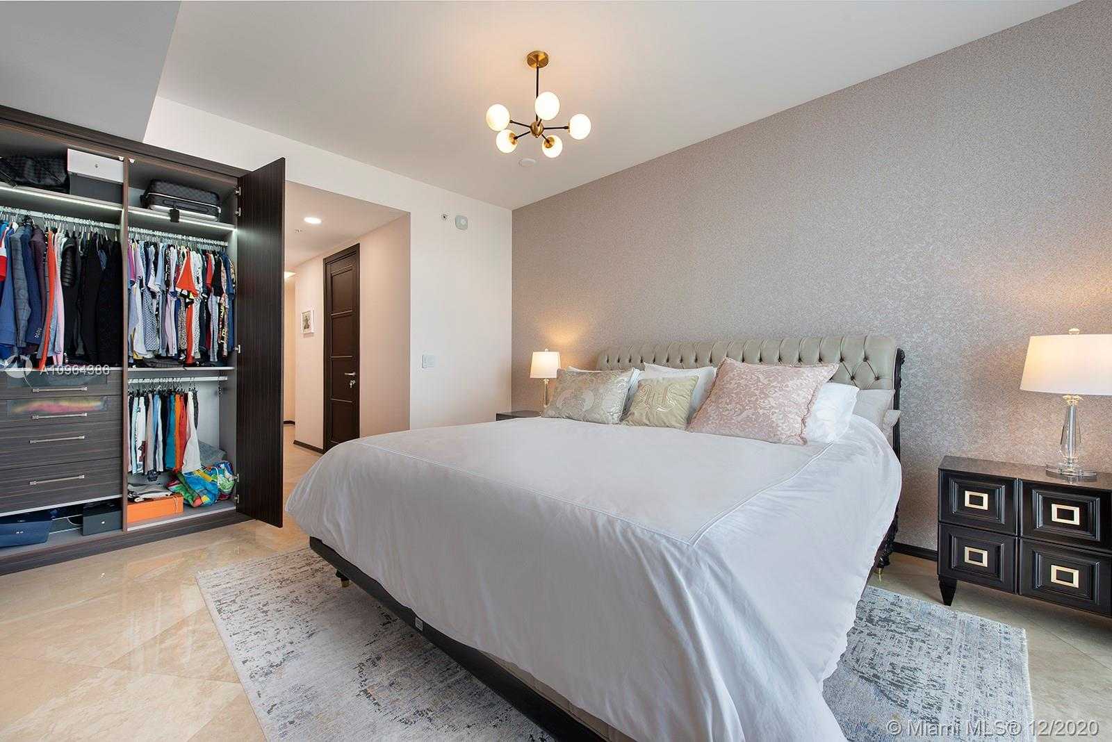 Small Image of 18201 COLLINS AVE #3704, Sunny Isles Beach Number 31