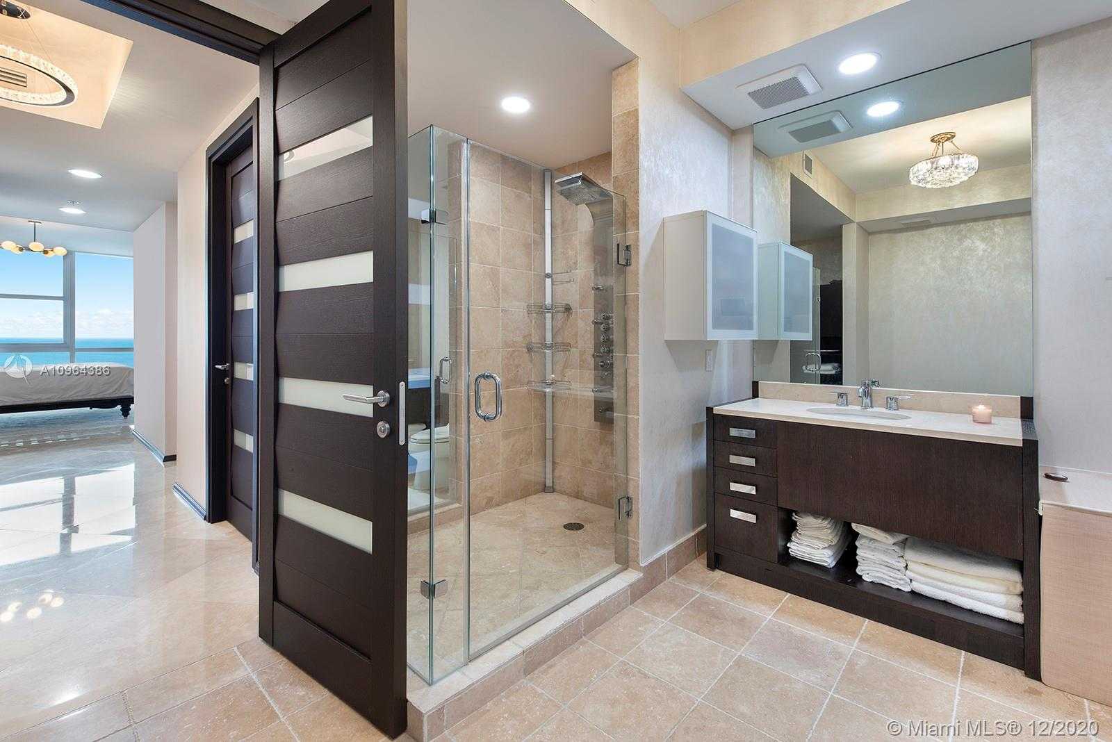Small Image of 18201 COLLINS AVE #3704, Sunny Isles Beach Number 34
