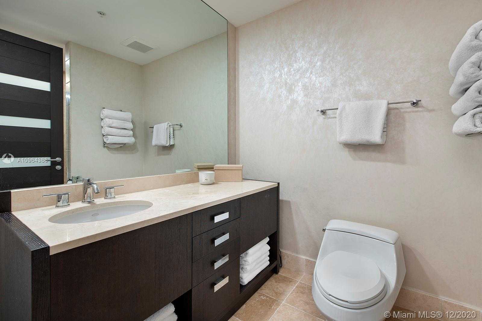 Small Image of 18201 COLLINS AVE #3704, Sunny Isles Beach Number 36