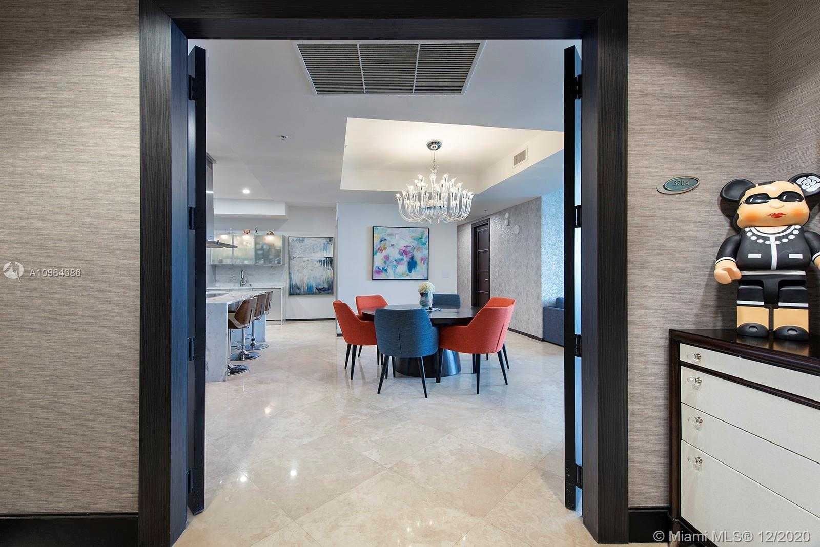 Small Image of 18201 COLLINS AVE #3704, Sunny Isles Beach Number 4