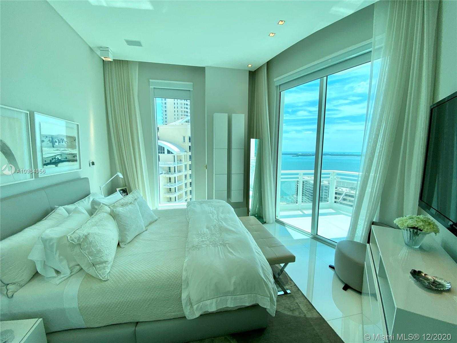 Small Image of 900 BRICKELL KEY BLVD #2303, Miami Number 11