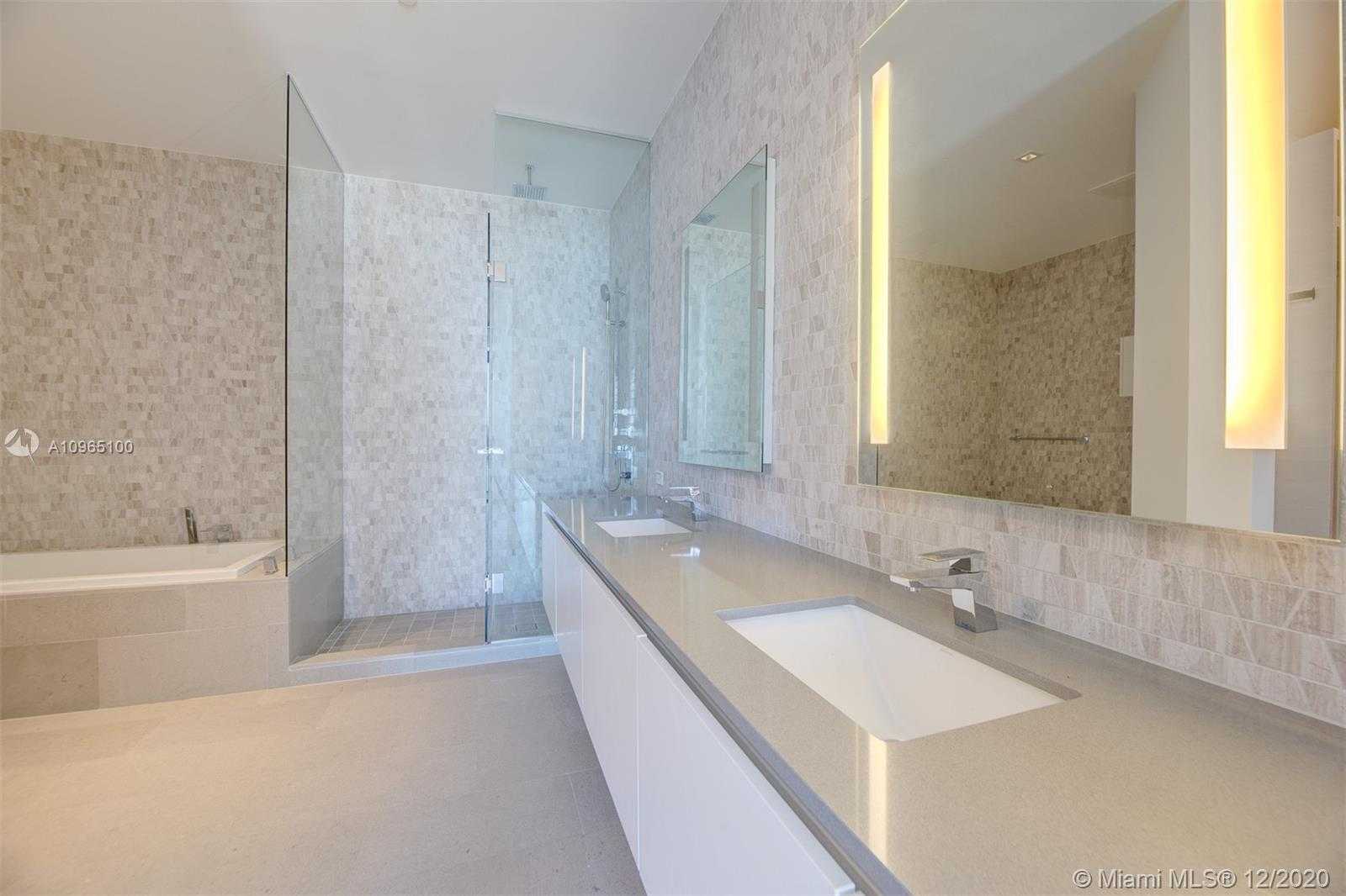 Small Image of 68 SOUTH EAST 6TH ST #4109, Miami Number 16