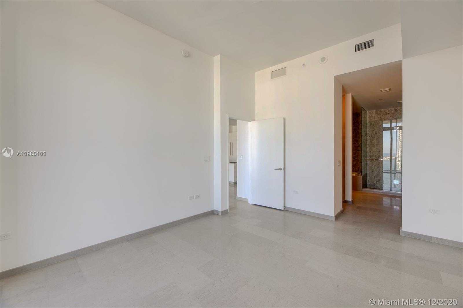 Small Image of 68 SOUTH EAST 6TH ST #4109, Miami Number 25