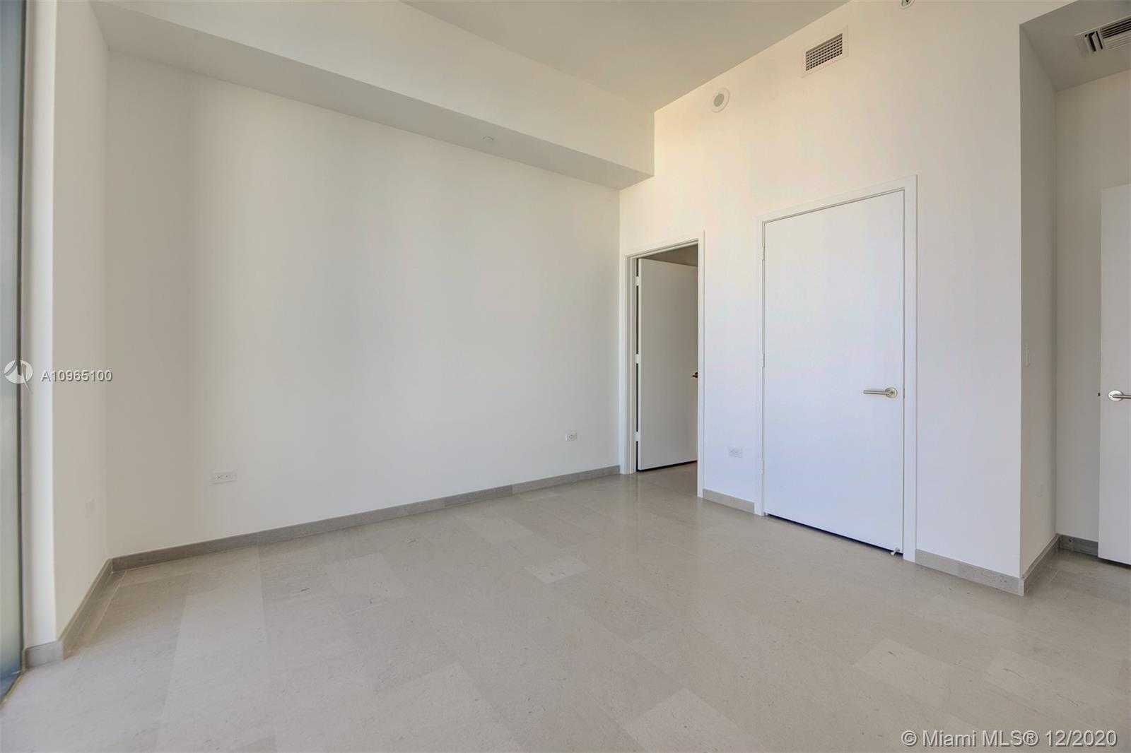 Small Image of 68 SOUTH EAST 6TH ST #4109, Miami Number 27
