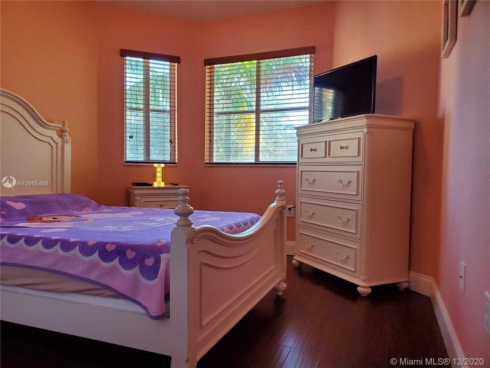 Small Image of 9051 SOUTH WEST 18TH ST #9051, Miramar Number 14