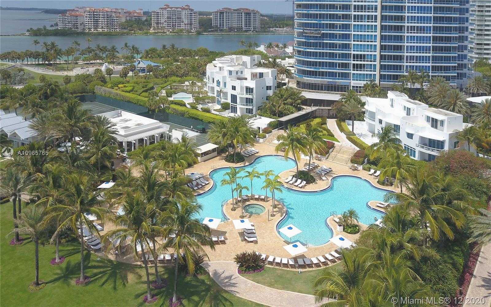 Small Image of 100 SOUTH POINTE DR #1003, Miami Beach Number 43