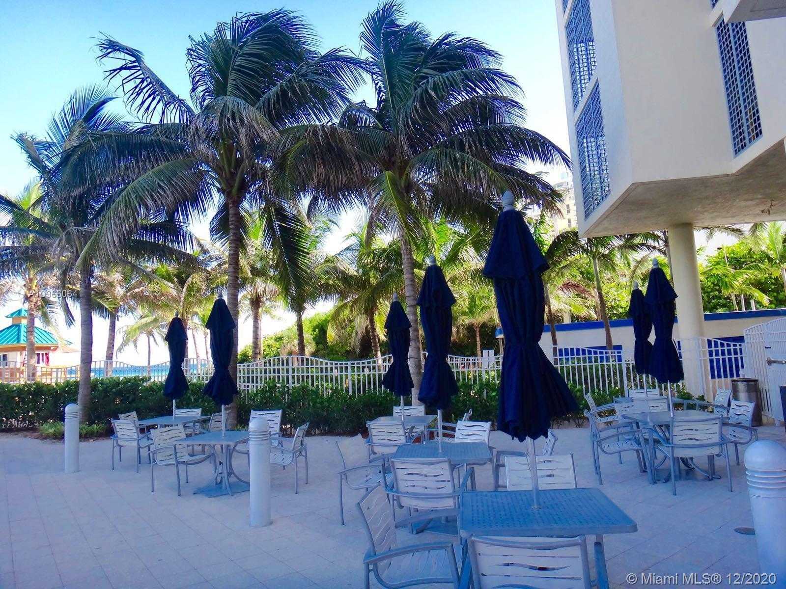 Small Image of 16699 COLLINS AVE #3210, Sunny Isles Beach Number 11