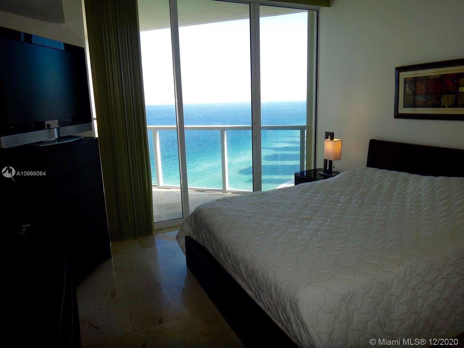 Small Image of 16699 COLLINS AVE #3210, Sunny Isles Beach Number 9