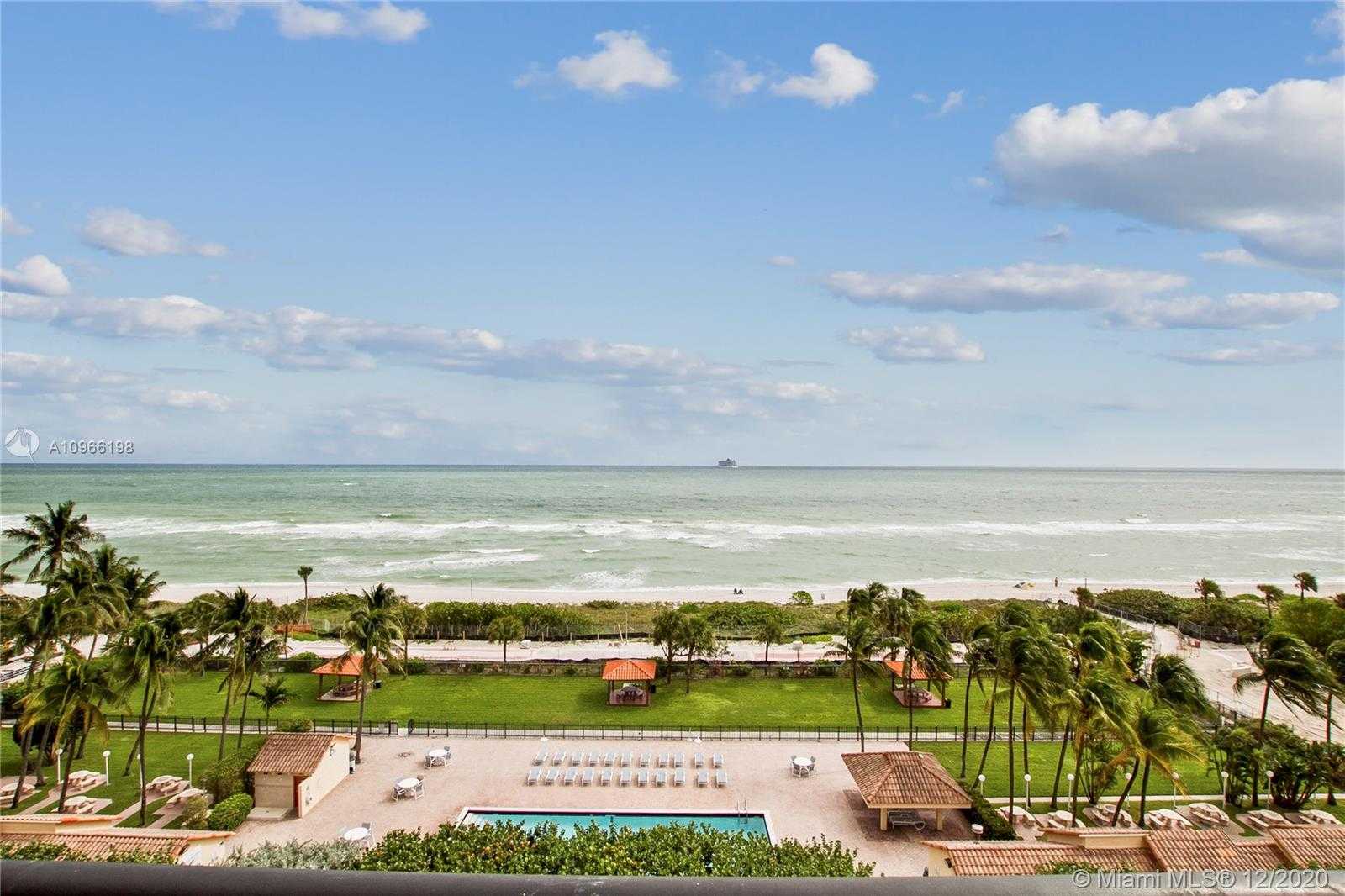 Small Image of 2555 COLLINS AVE #907, Miami Beach Number 18
