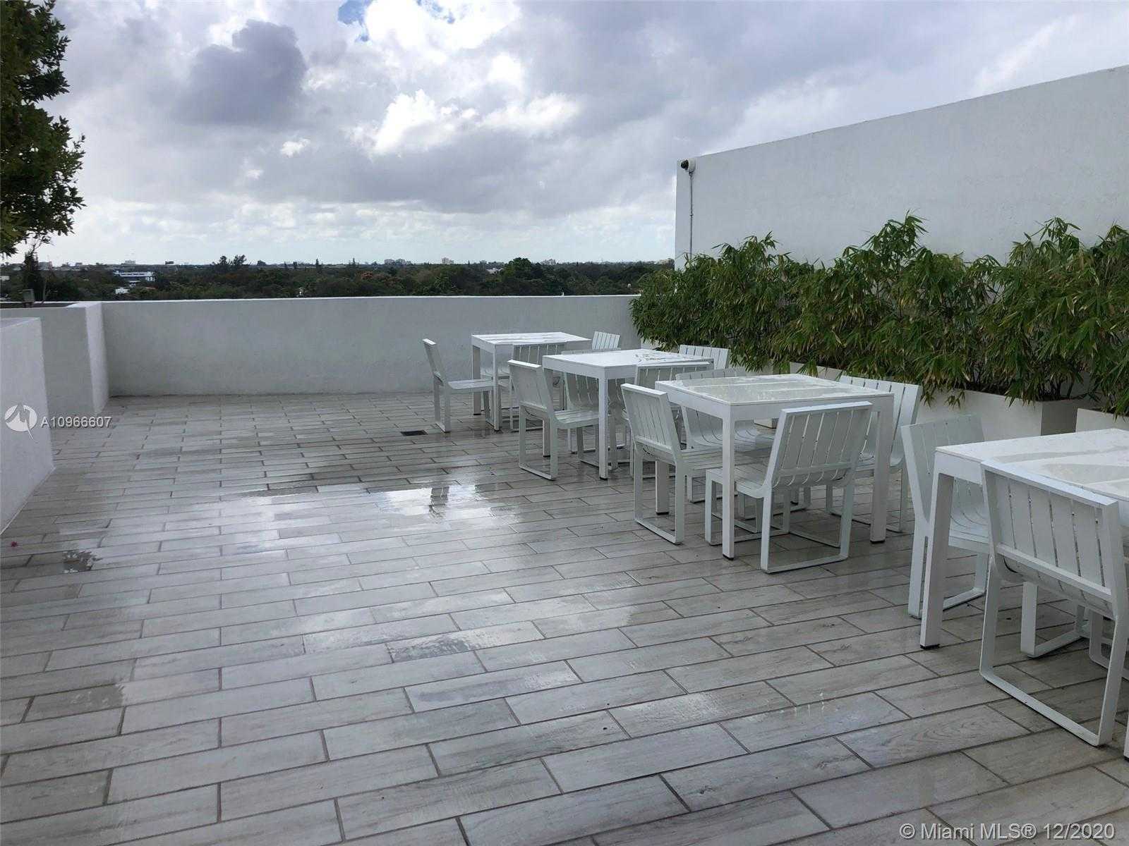 Small Image of 4250 BISCAYNE BLVD #819, Miami Number 33