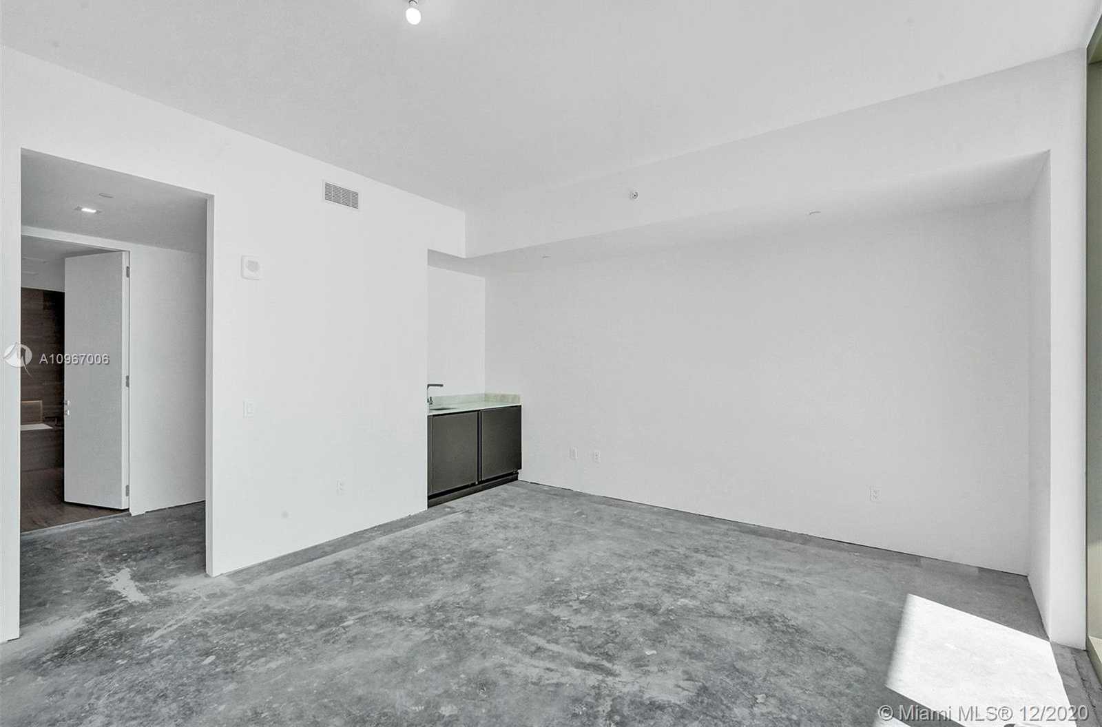 Small Image of 18975 COLLINS AVE #2704, Sunny Isles Beach Number 21